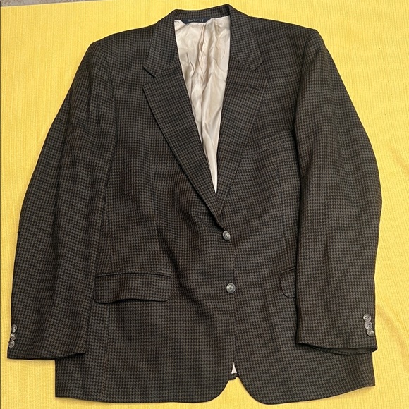 Vintage Burberrys Wool Houndstooth Sport Coat Blazer Made in USA Union Tag